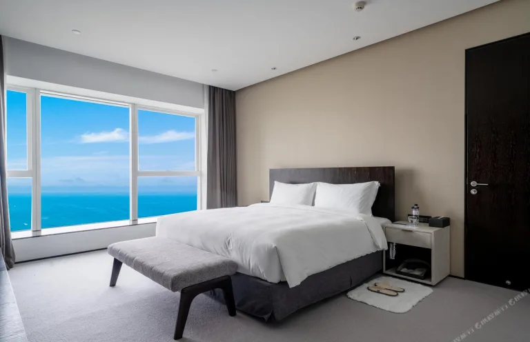 Qingdao Haiyi Sailing Hotel