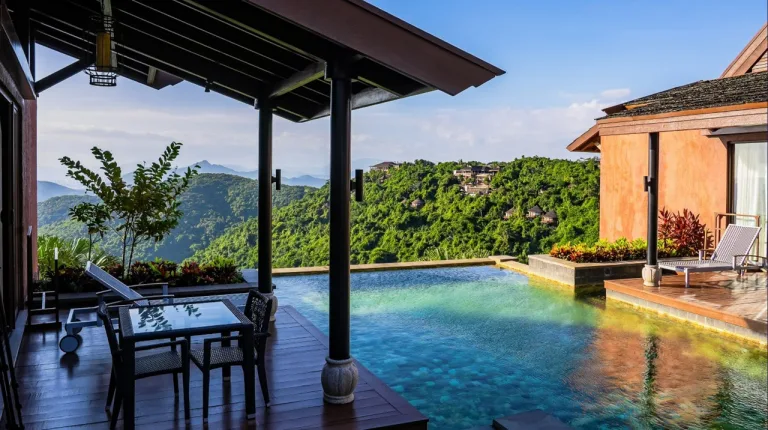 Yalong Bay Earthly Paradise Birds Nest Resort