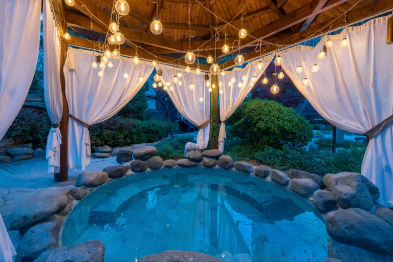 Scholars Shushan Hot Springs Resort