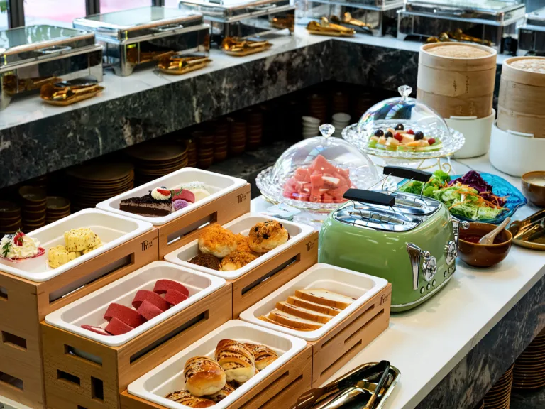 Yunqi V Onsen Garden Resort