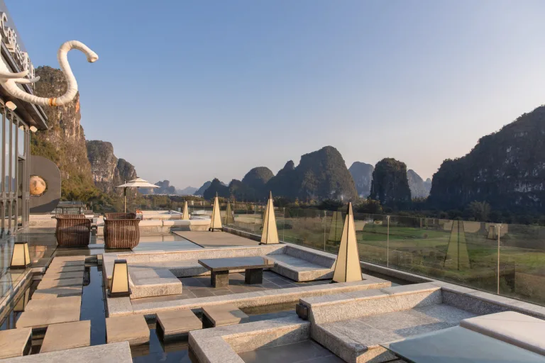 Mengyuan RESOR 360° View Hotel: Starry Pool & Hot Spring, Shili Gallery Yulong River