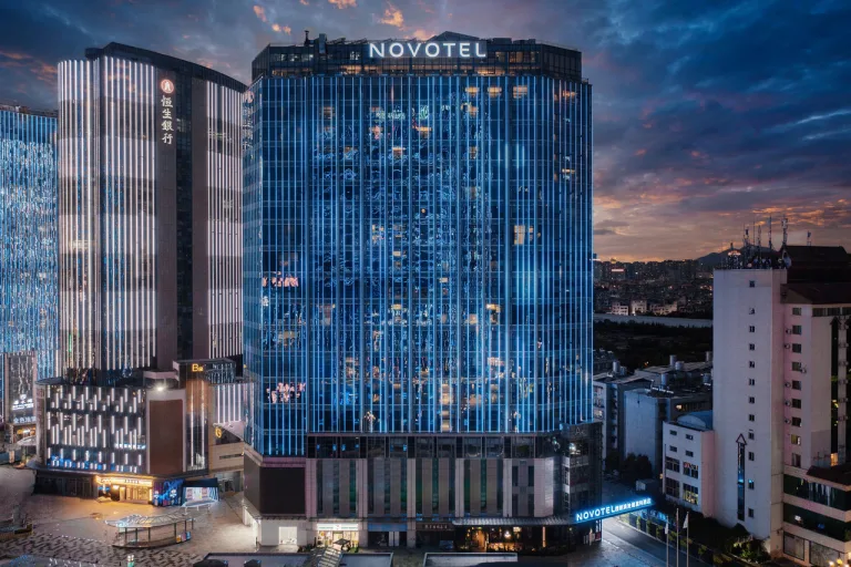 Novotel Living Yunnan Dianchi Times