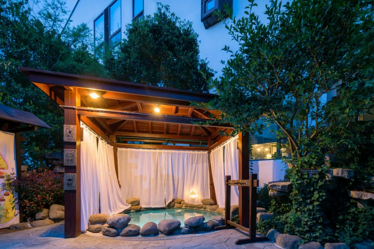 Scholars Shushan Hot Springs Resort