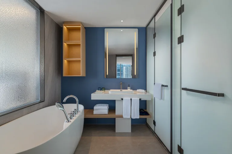 Holiday Inn Express KUNMING RAILWAY STATION by IHG
