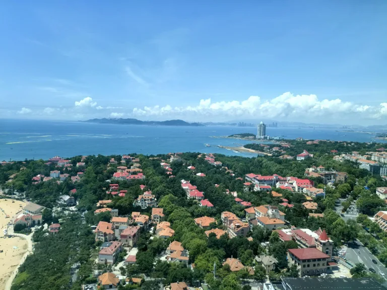 Qingdao Haiyi Sailing Hotel