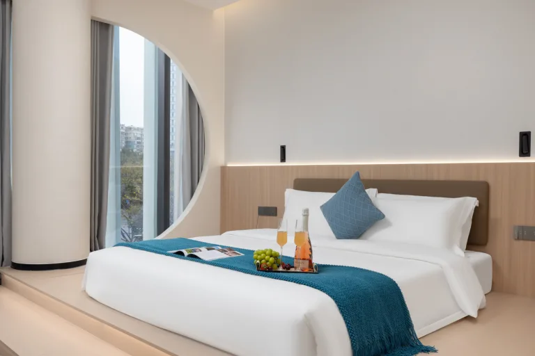 Guangzhou Lingyue Hotel (Canton Fair Transfer Service)