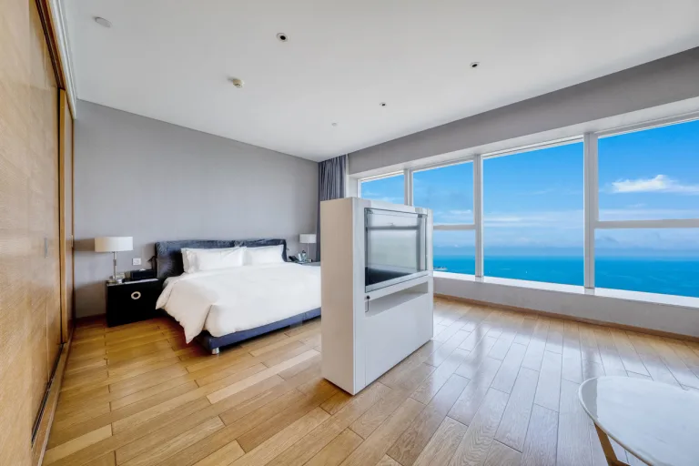 Qingdao Haiyi Sailing Hotel