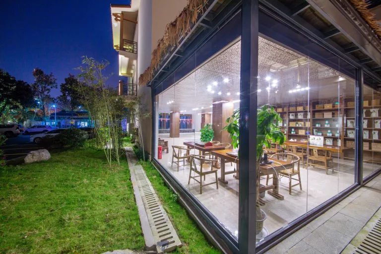 Tianchong Yunhai Resort Hotel (Wulingyuan National Forest Park)