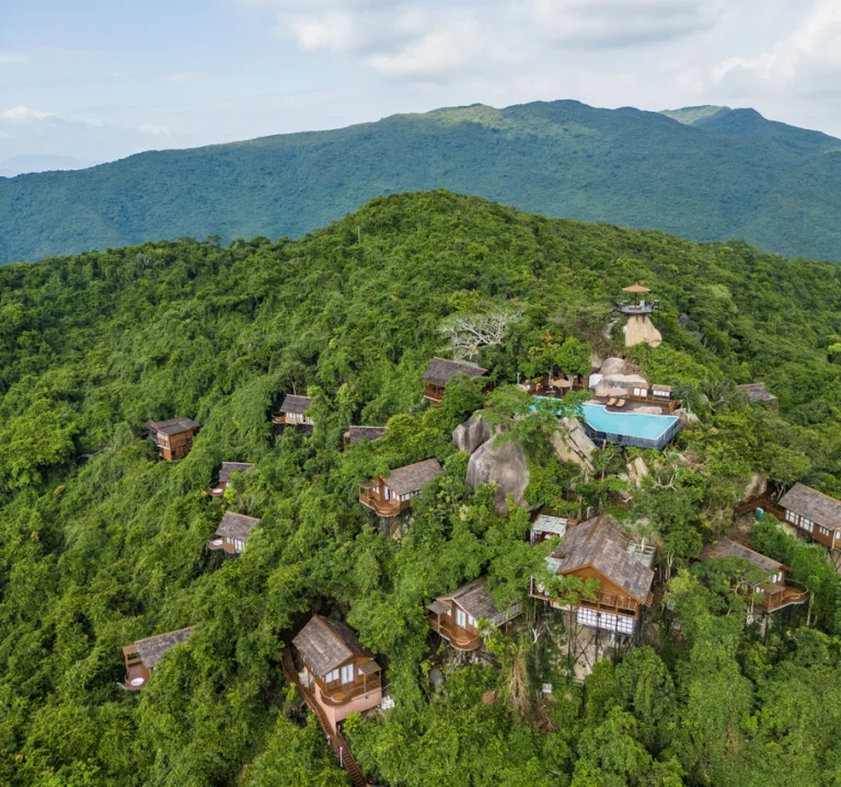 Yalong Bay Earthly Paradise Birds Nest Resort