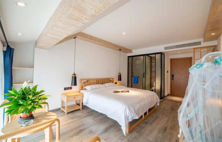 Eryatou Inn (Zhangjiajie National Forest Park)