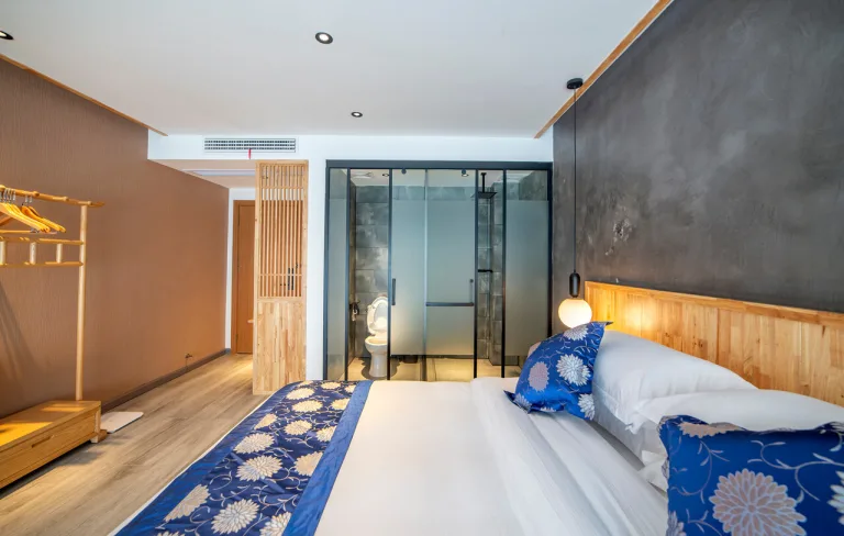 Eryatou Inn (Zhangjiajie National Forest Park)