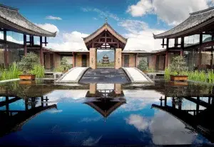 Banyan Tree Lijiang