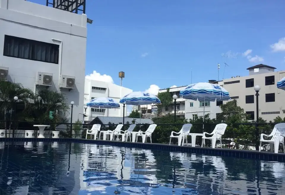 Chada Veranda Hotel