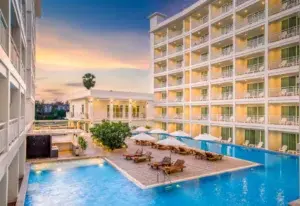 Chanalai Hillside Resort, Karon Beach