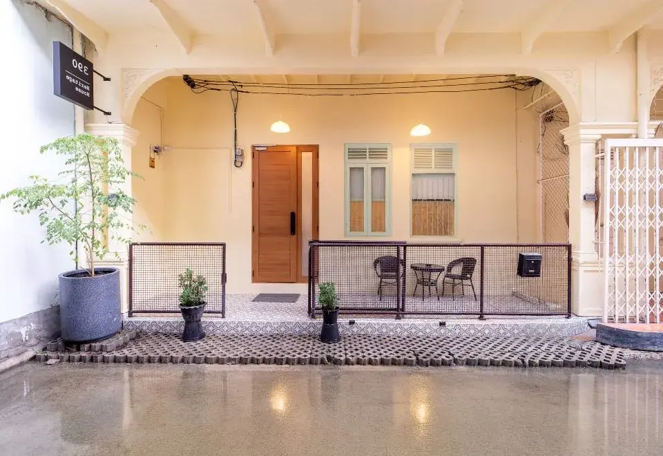 Heritage Family Home | Spacious Stay in Central Location