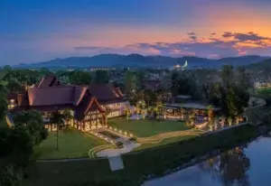 Kahavadi Chiang Rai, Curio Collection By Hilton