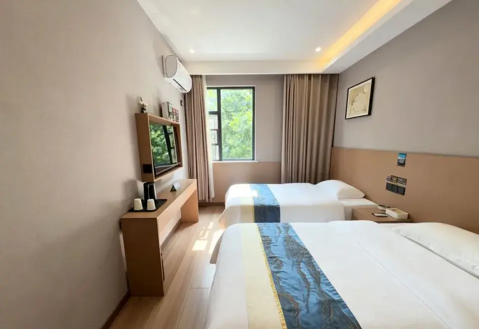 Kaiman Hotel (Luoyang Railway Station)