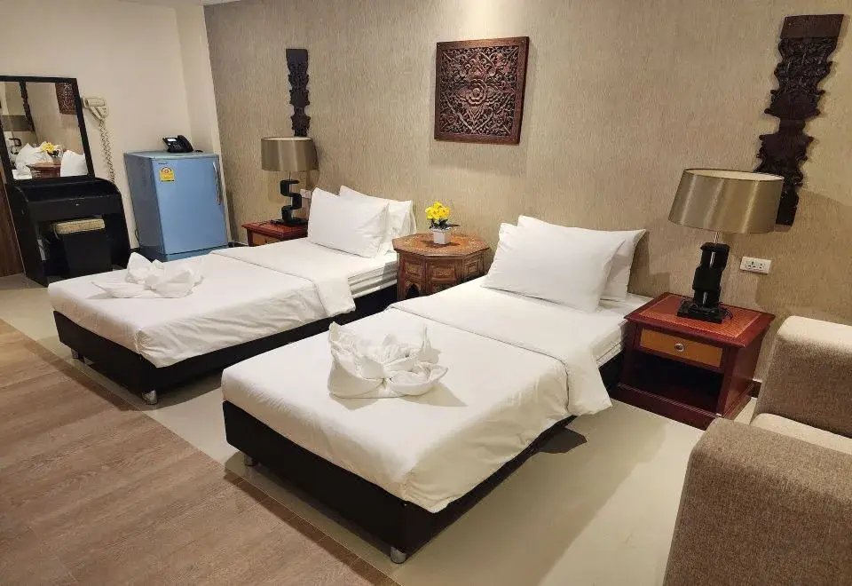 Kim Hotel at Bangplong
