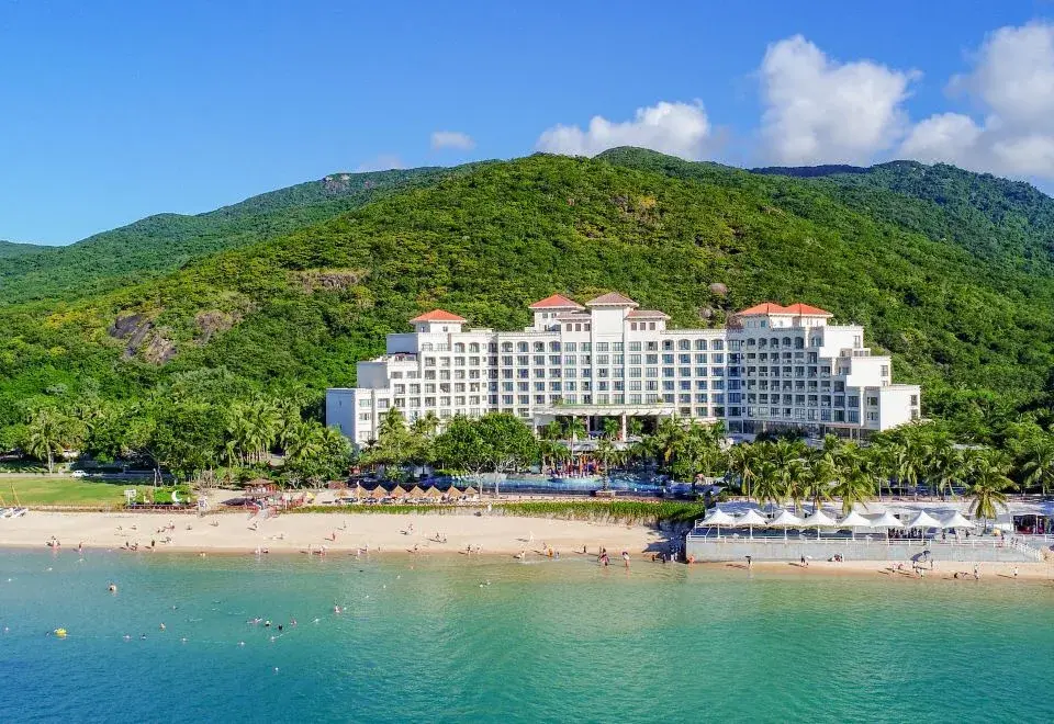 Ocean View Resort Yalong Bay