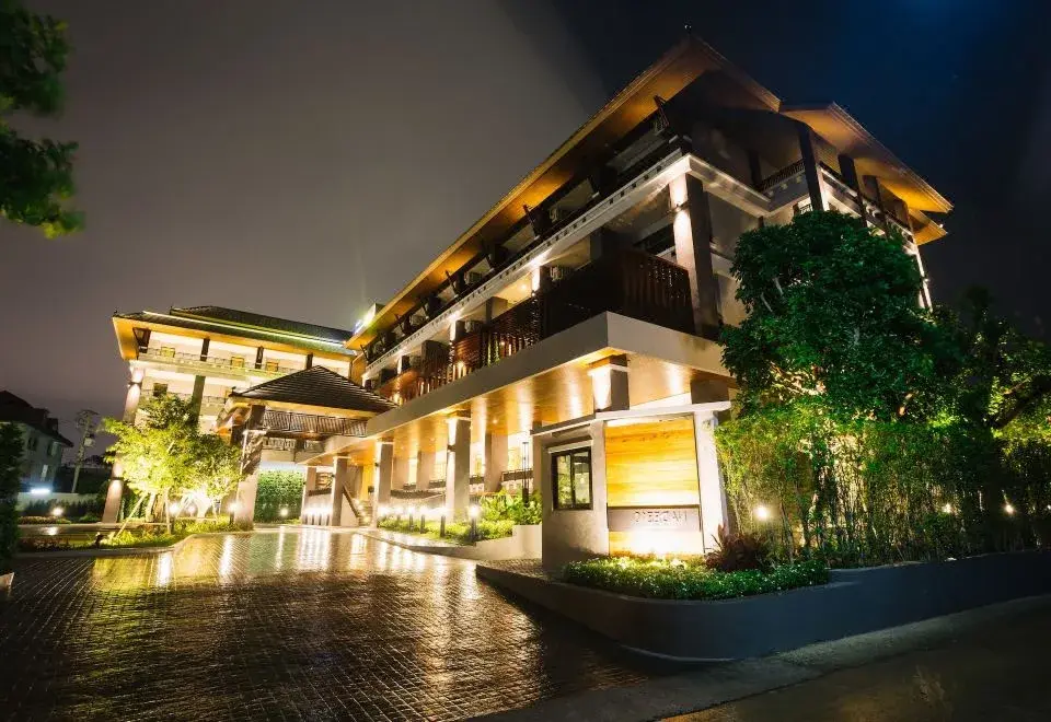 Nadee 10 Resort & Hotel