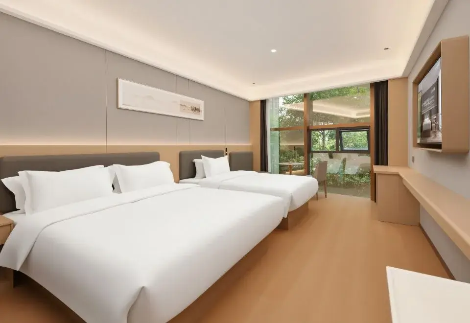 Qingju Platinum Hotel
