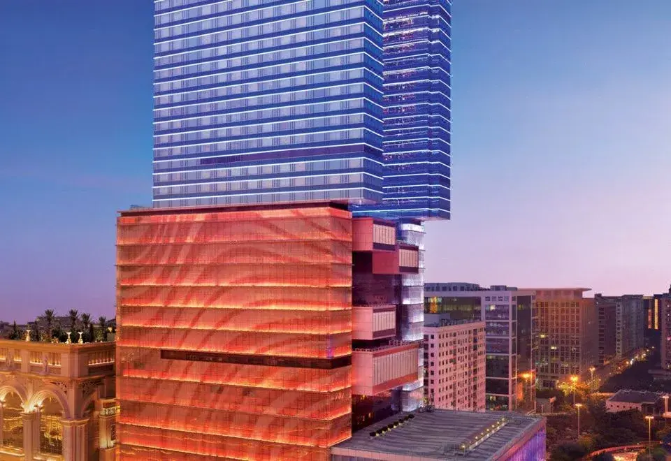 Star World Hotel