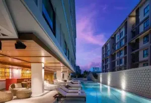 Travelodge Phuket Town