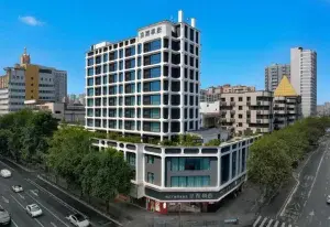 UrCove By HYATT Chengdu Wenshu Chunxi Road