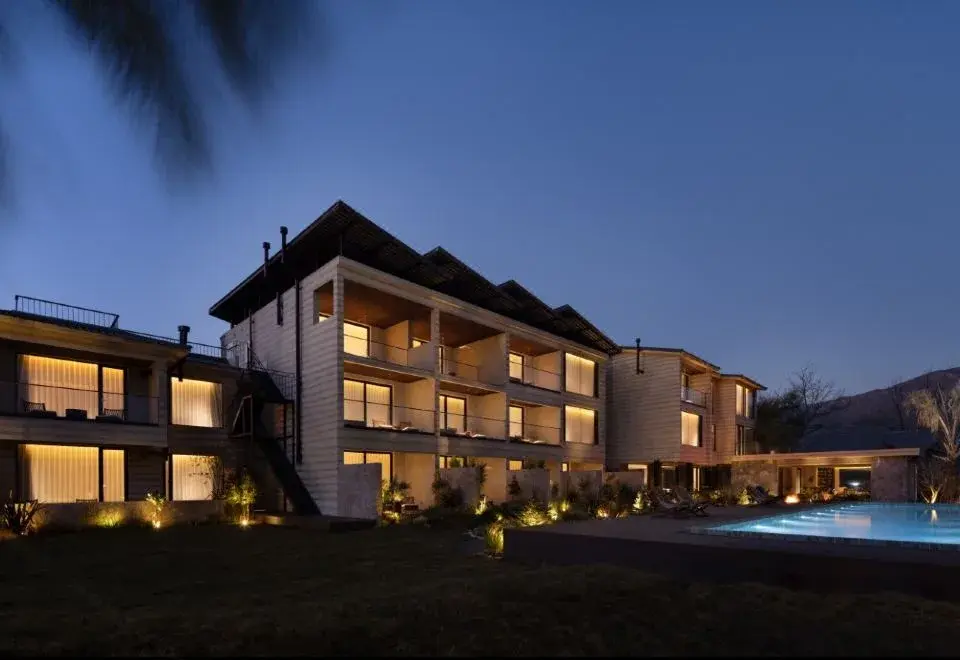 Wangshan Xue Rizhao Jinshan Snow Mountain View Wild Luxury Holiday Homestay