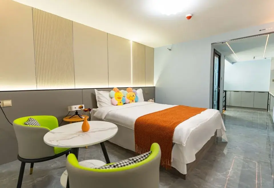 Xinxiangjia Homestay (Zhangye West Railway Station)