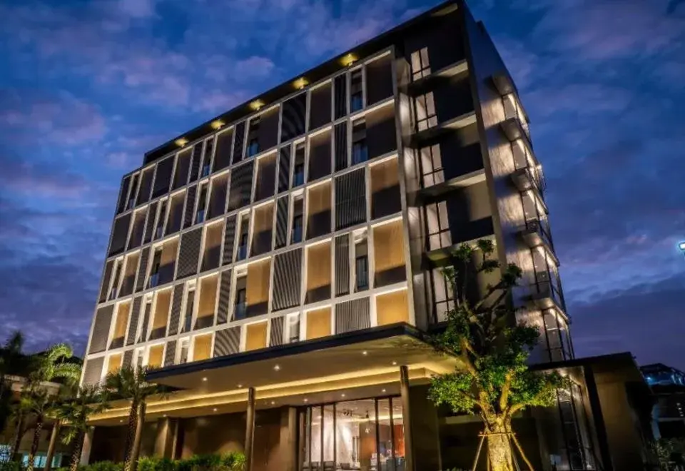 Xotel