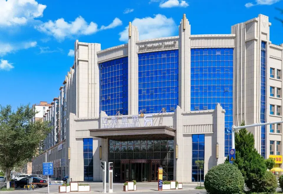Zhangye West High-speed Railway Station REZEN  HOTEL
