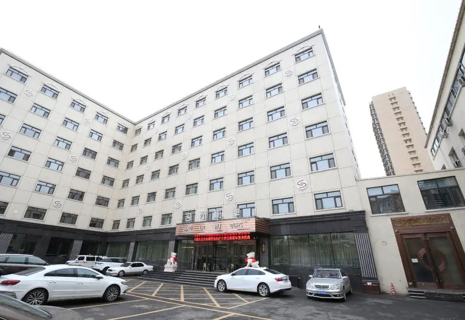 Zhuolin Hotel