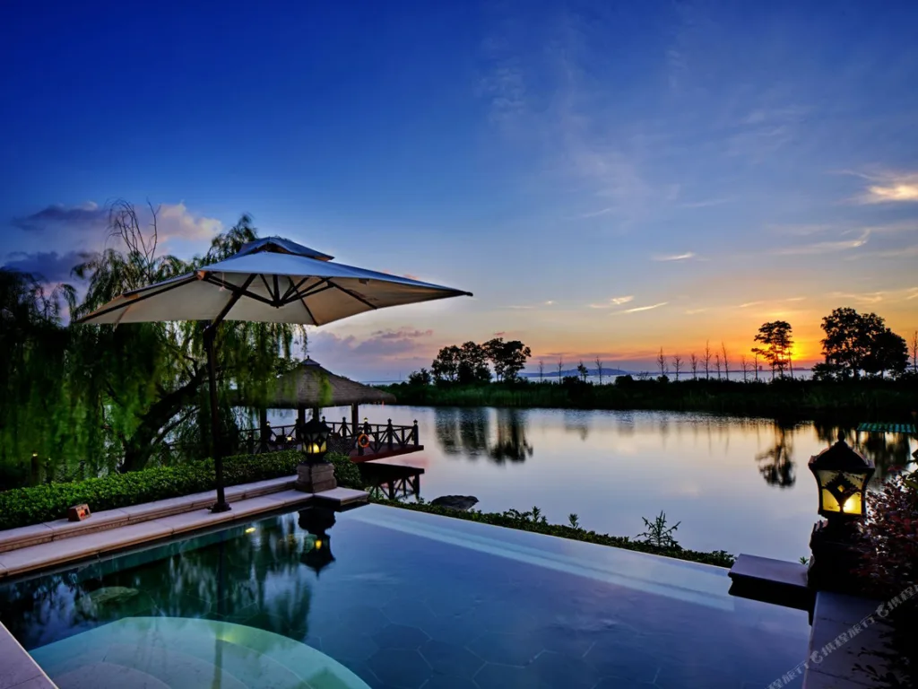 HUALUXE Hotels and Resorts SUZHOU BAY HOT SPRING RESORT BY IHG