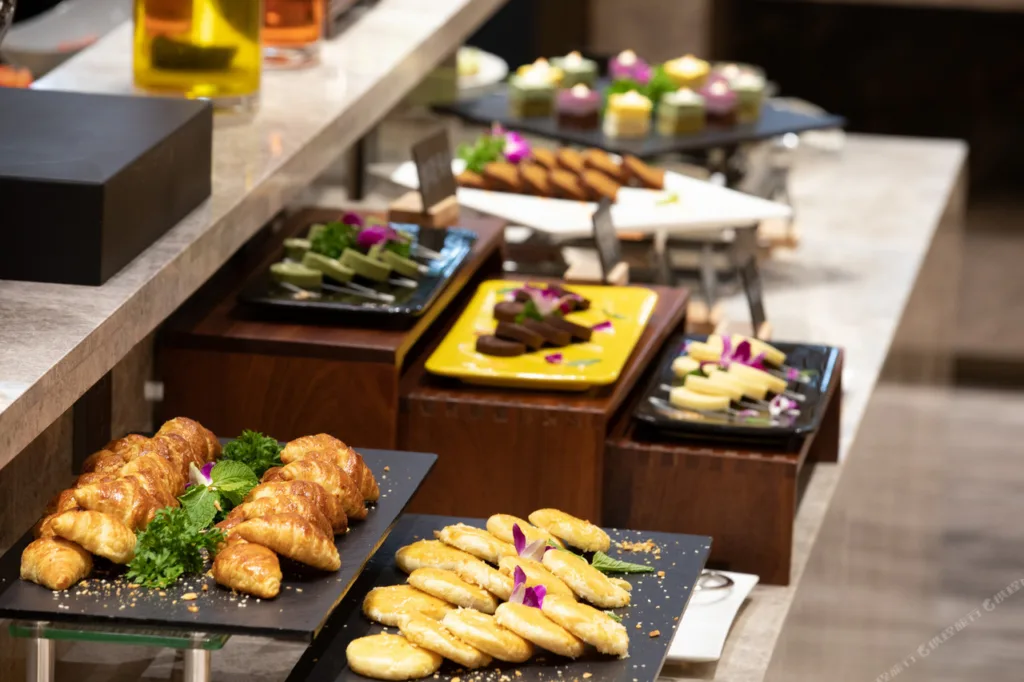 Yaster International Hotel (Shenzhen Bao’an International Airport T3 Terminal Store)
