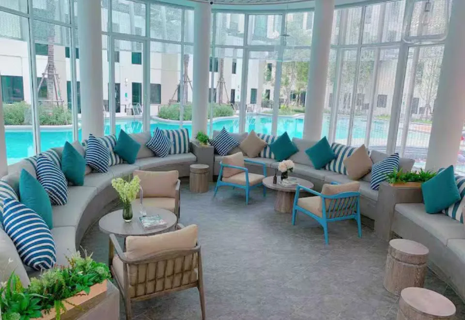 UNiO Sukhumvit 72 Boutique Condo