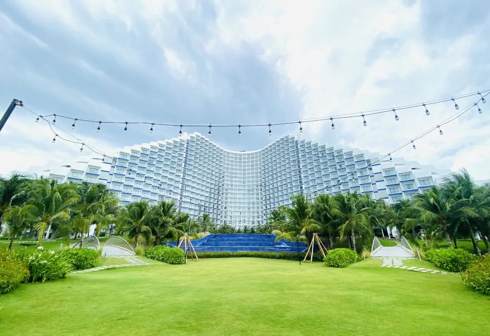 The Arena Cam Ranh beach resort