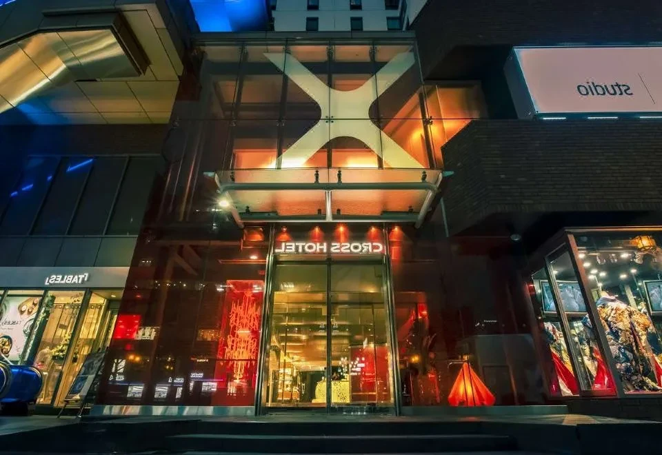 Cross Hotel Osaka