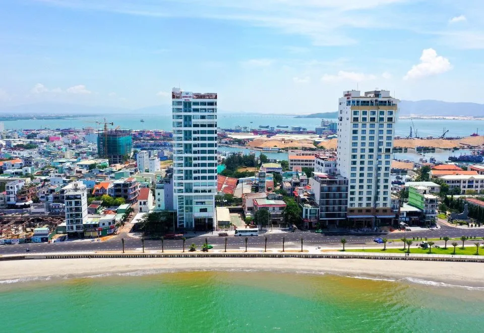 Vietnam Taste Hotel Quy Nhon — Beachfront