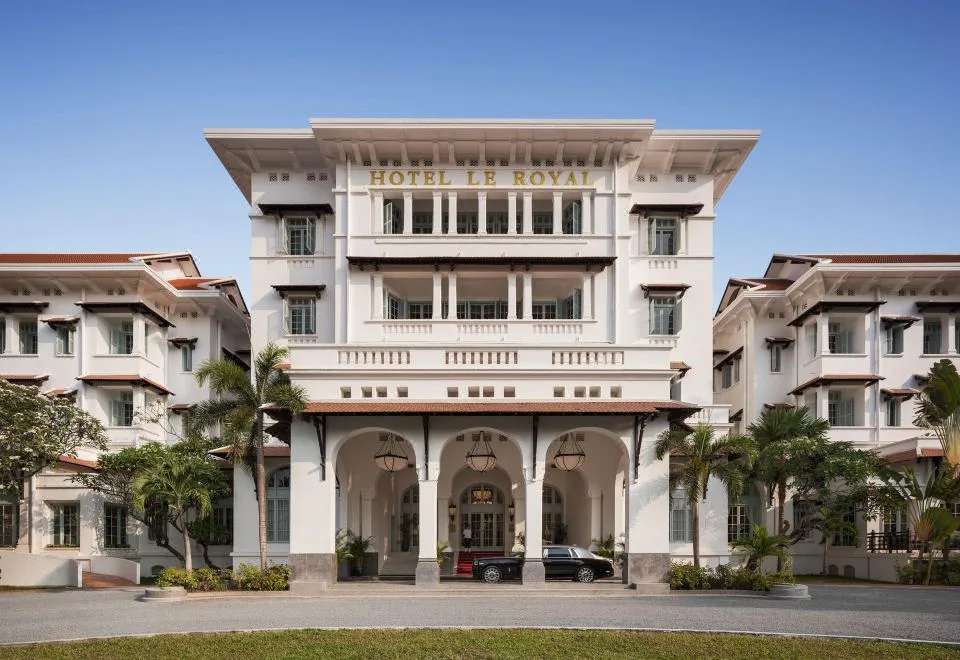 Raffles Hotel le Royal
