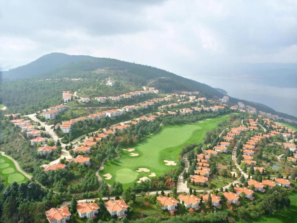Spring City Golf & Lake Resort