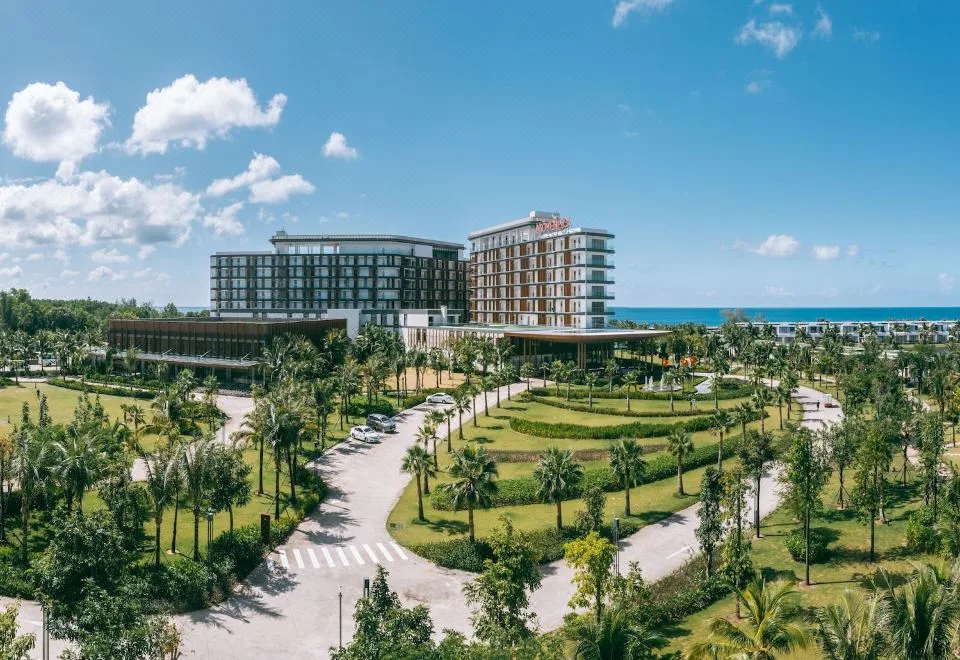 Movenpick Resort Waverly Phu Quoc