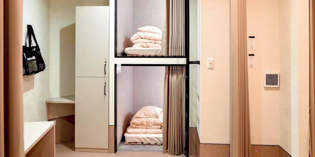HOTEL minimumms.