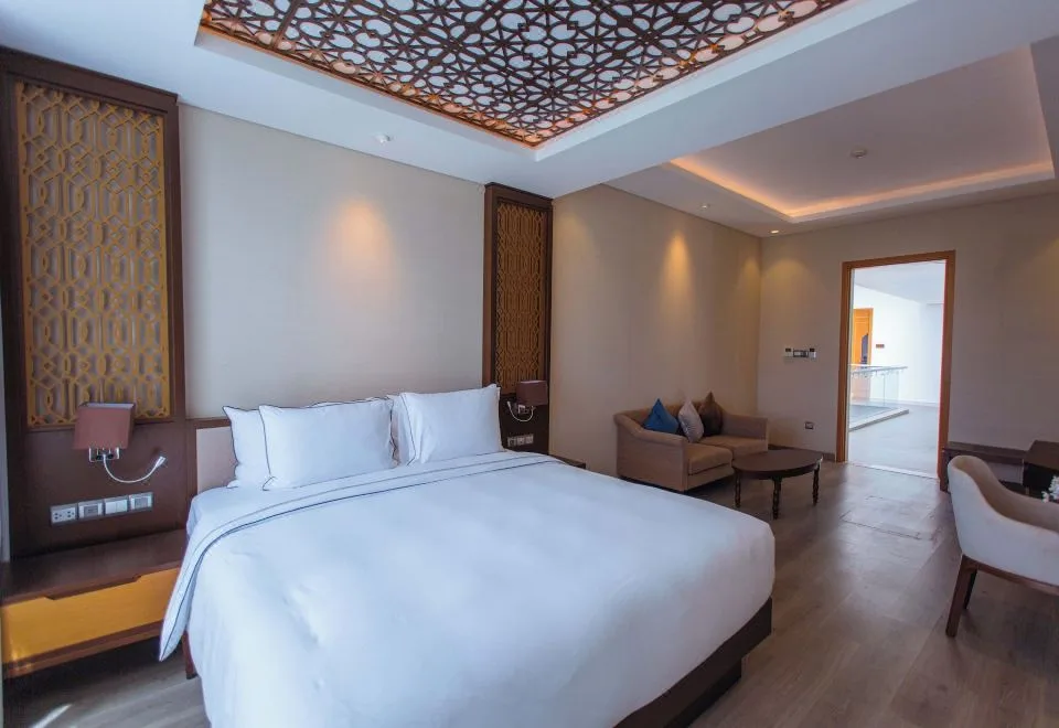 The Palm Nest Cam Ranh Pool Villa