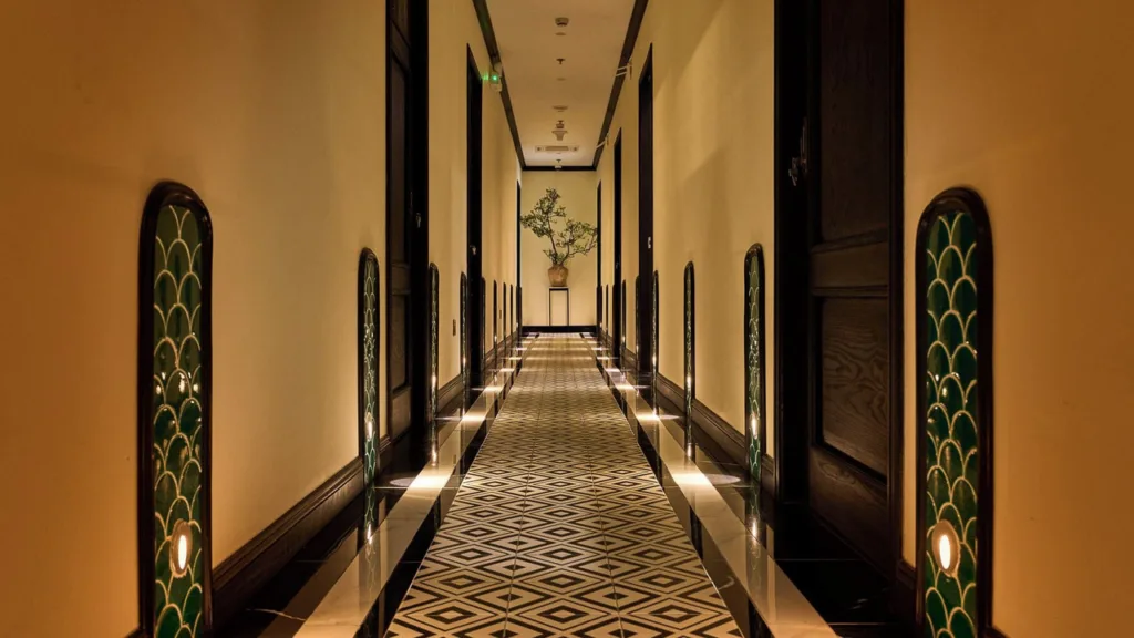 Super Hotel Hanoi