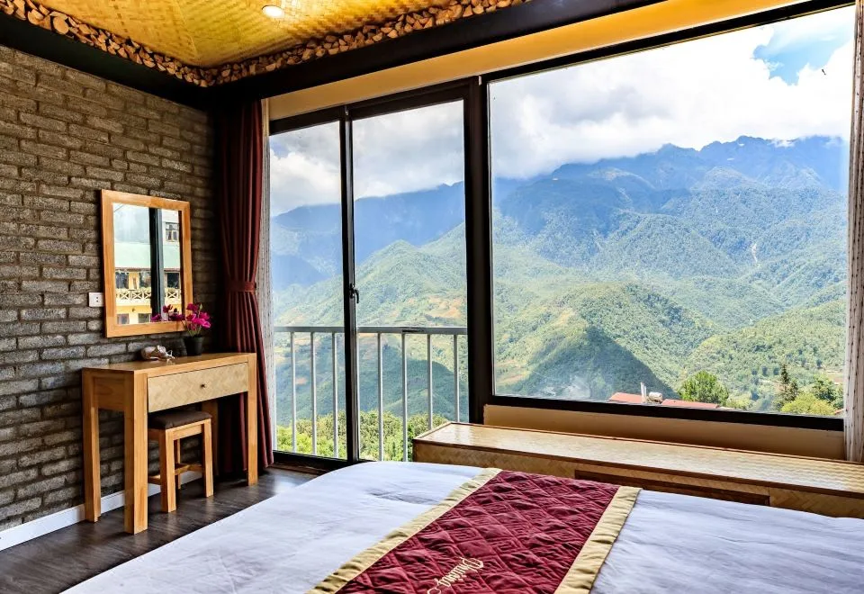 Phuong Nam Hotel