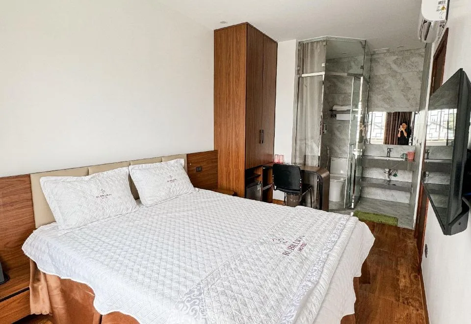 Rubillion Hotel — Vinh