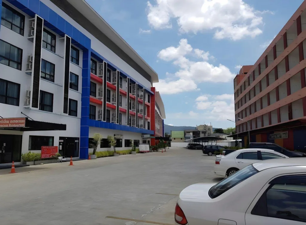 Sakura Budget Hotel