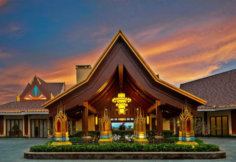 Sanya Ocean Sonic Banling Hotspring Resort