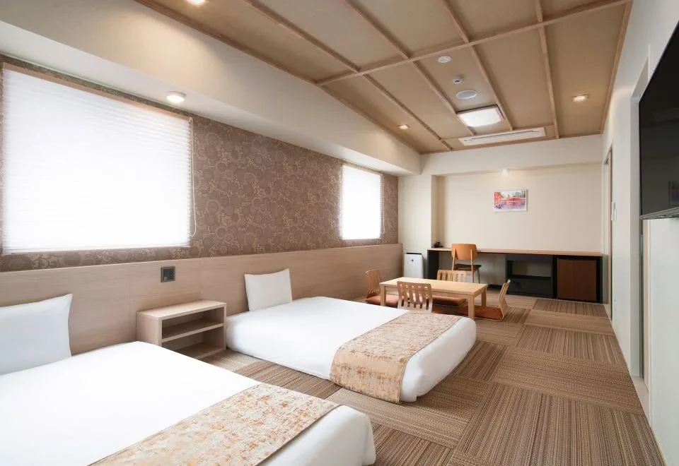 VESSEL HOTEL HIROSHIMA PEACE BLVD